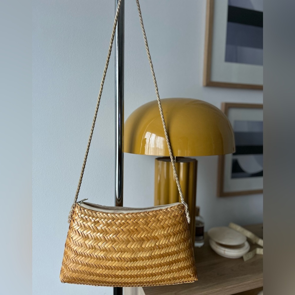 Vintage Tan Woven Shoulder Bag